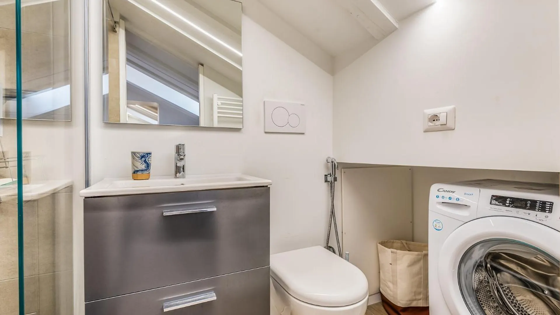 Milano 2 Pax Wi-Fi Porta Ticinese Apartment Italy